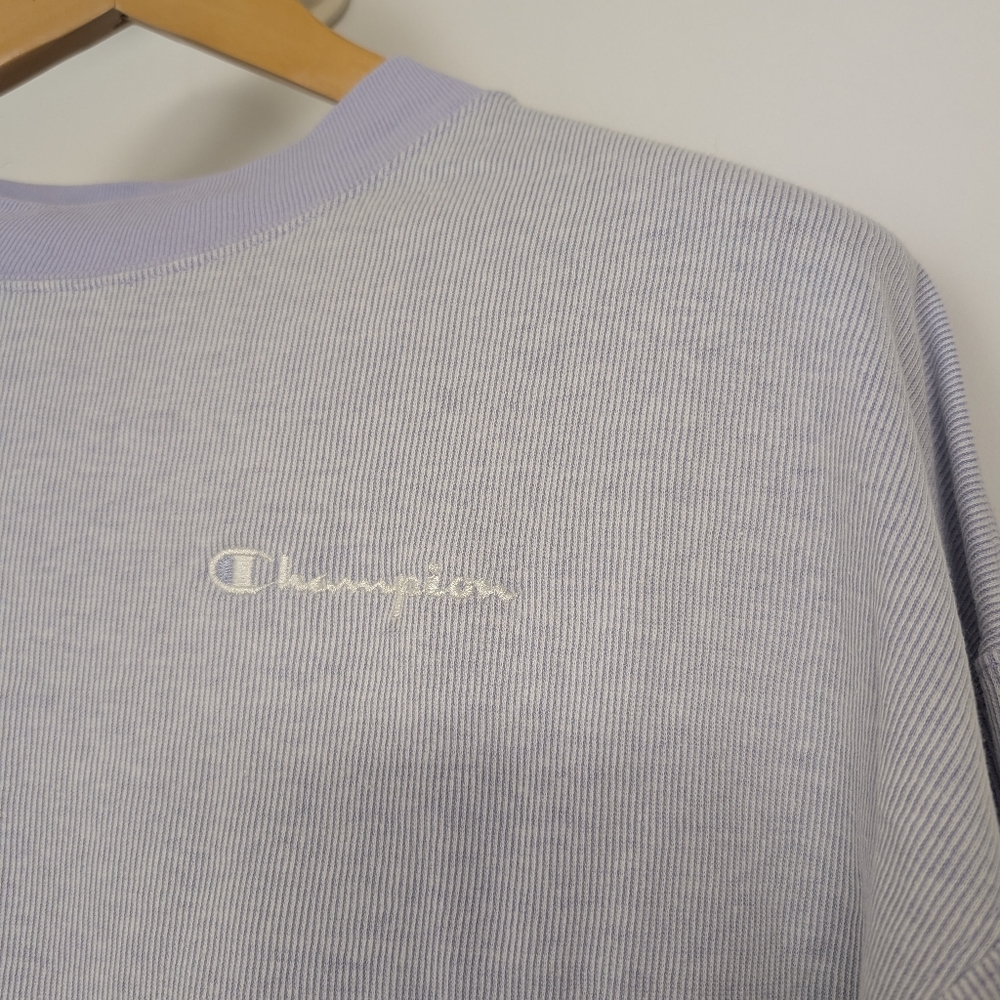 Champion Lavender Crewneck Sweatshirt - Picture 2 of 4